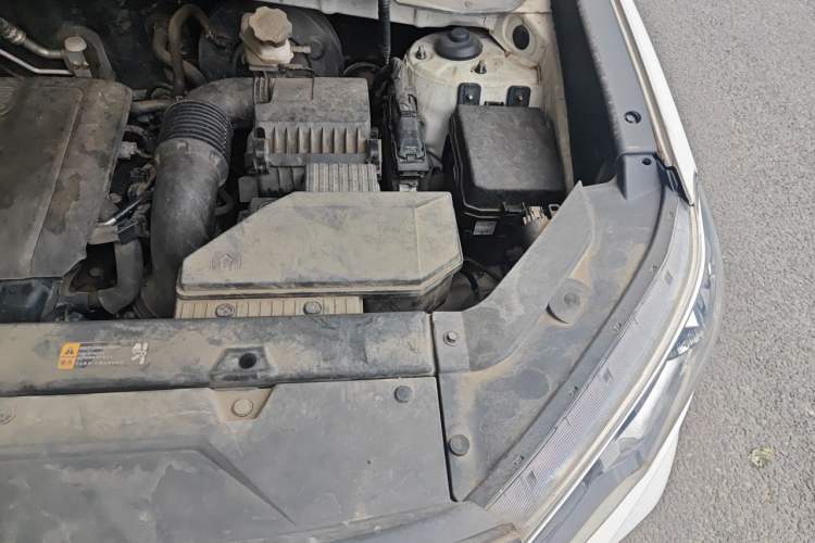 Used Hyundai ix35 2018 2.0L Automatic 2WD Zhiyong·Changxiang Edition Engine Bay Left