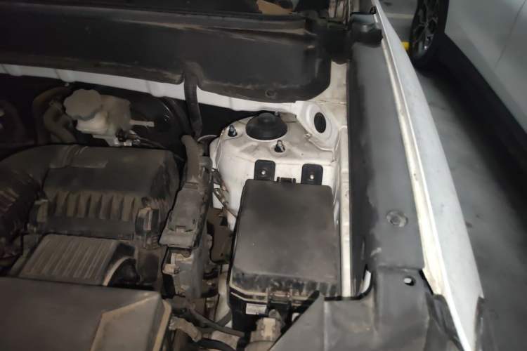 Used Hyundai ix35 2018 2.0L Automatic 2WD Zhiyong·Changxiang Edition Engine Bay Left