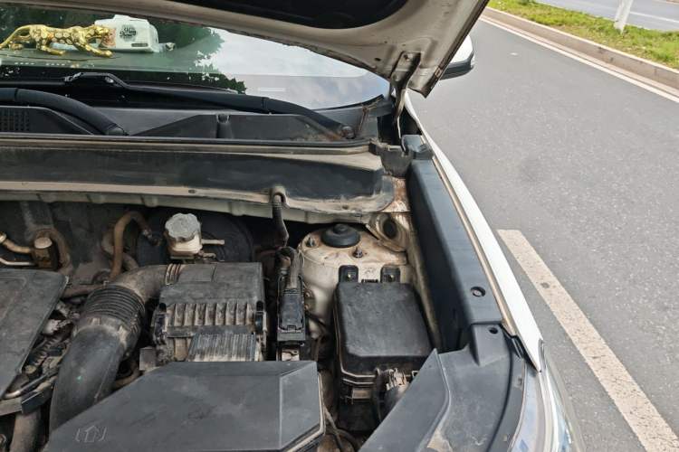 Used Hyundai ix35 2018 2.0L Automatic 2WD Zhiyong·Changxiang Edition Engine Bay Left