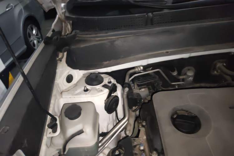 Used Hyundai ix35 2018 2.0L Automatic 2WD Zhiyong·Changxiang Edition Engine Bay Right