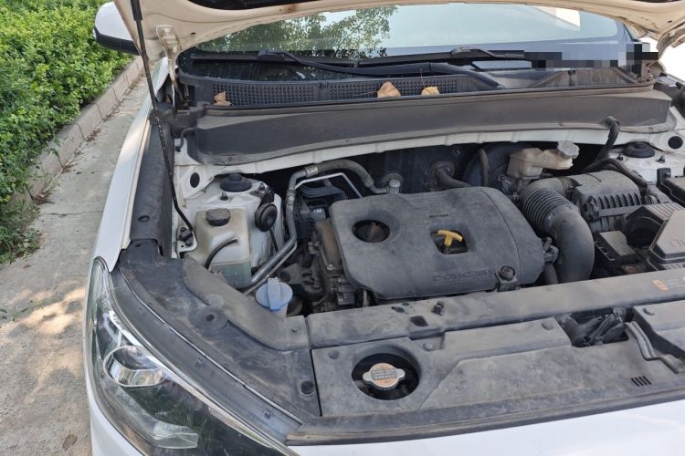 Used Hyundai ix35 2018 2.0L Automatic Two-Wheel Drive Zhiyong·Changlian Edition Engine Bay Right