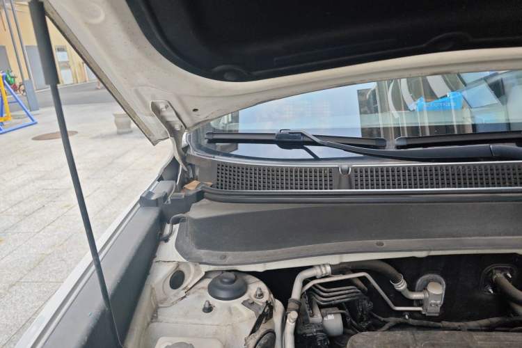 Used Hyundai ix35 2018 2.0L Automatic 2WD Zhiyong·Changxiang Edition Engine Bay Right