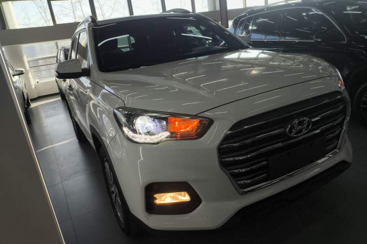 Used Hyundai ix35 2018 2.0L Automatic 2WD Zhiyong·Changxiang Edition Exterior 2