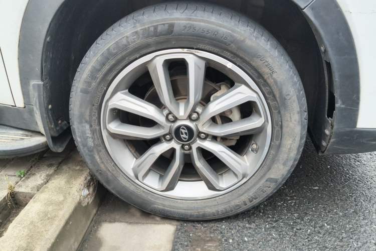 Used Hyundai ix35 2018 2.0L Automatic 2WD Zhiyong·Changxiang Edition Exterior 4