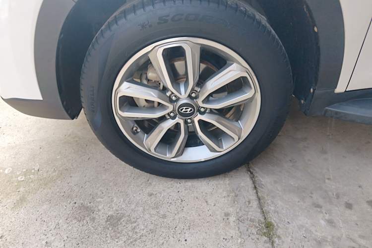 Used Hyundai ix35 2018 2.0L Automatic 2WD Zhiyong·Changxiang Edition Exterior 4