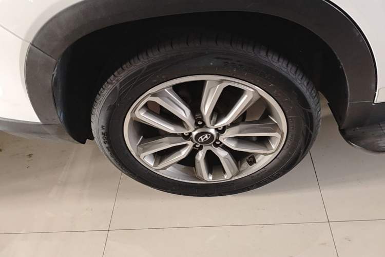 Used Hyundai ix35 2018 2.0L Automatic 2WD Zhiyong·Changxiang Edition Exterior 5