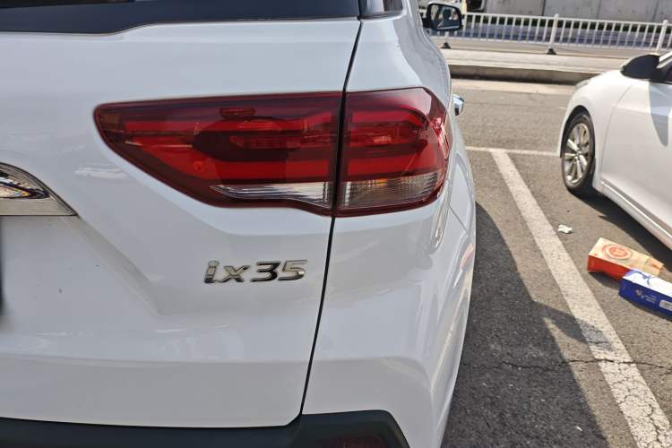 Used Hyundai ix35 2018 2.0L Automatic 2WD Zhiyong·Changxiang Edition Exterior 6