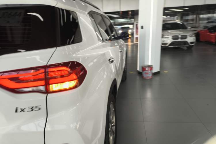Used Hyundai ix35 2018 2.0L Automatic 2WD Zhiyong·Changxiang Edition Exterior 6