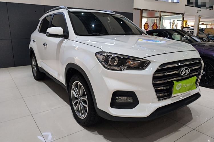 Used Hyundai ix35 2018 2.0L Automatic 2WD Zhiyong·Changxiang Edition Front Right 45 Deg