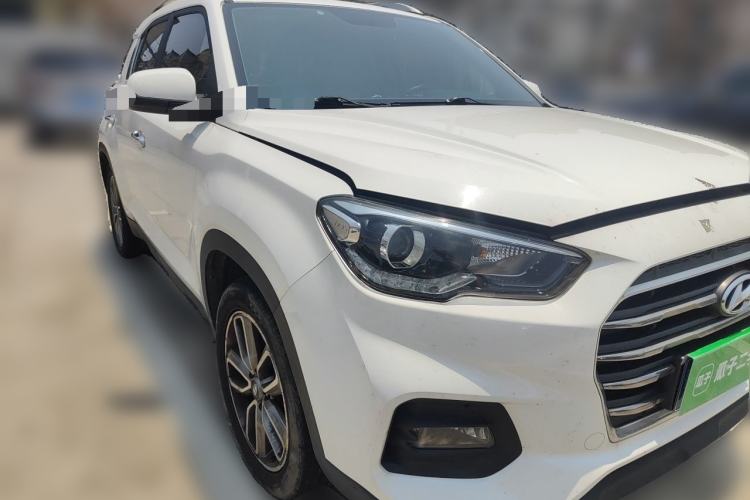 Used Hyundai ix35 2018 2.0L Automatic 2WD Zhiyong·Changxiang Edition Front Right 45 Deg