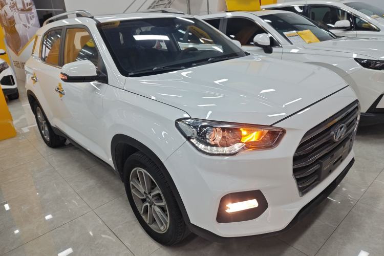 Used Hyundai ix35 2018 2.0L Automatic 2WD Zhiyong·Changxiang Edition Front Right 45 Deg