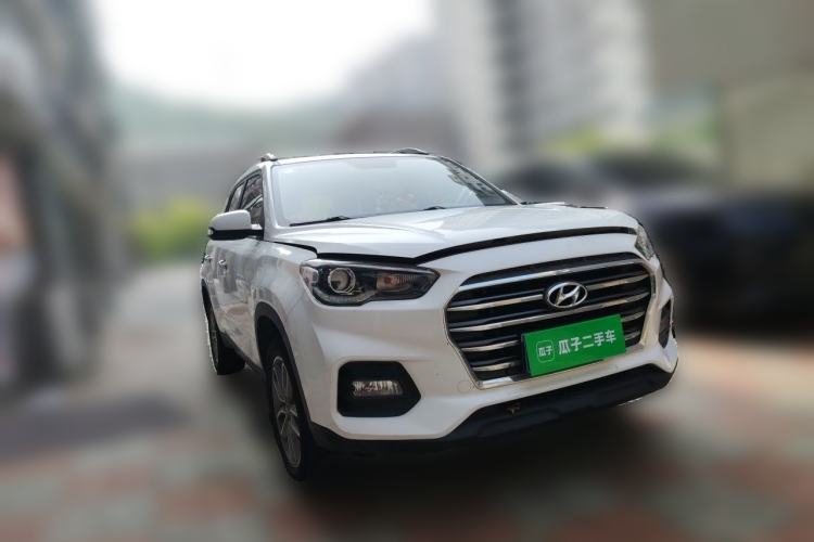 Used Hyundai ix35 2018 2.0L Automatic 2WD Zhiyong·Changxiang Edition Front Right 45 Deg