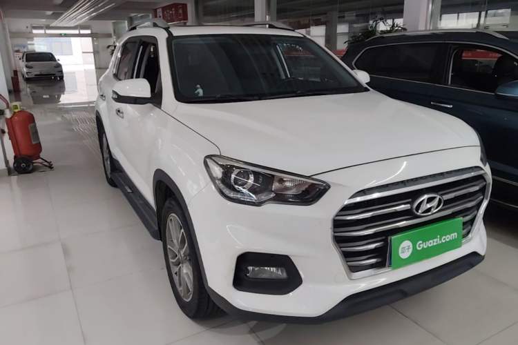 Used Hyundai ix35 2018 2.0L Automatic 2WD Zhiyong·Changxiang Edition Front Right 45 Deg