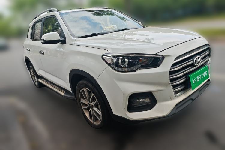 Used Hyundai ix35 2018 2.0L Automatic 2WD Zhiyong·Changxiang Edition Front Right 45 Deg
