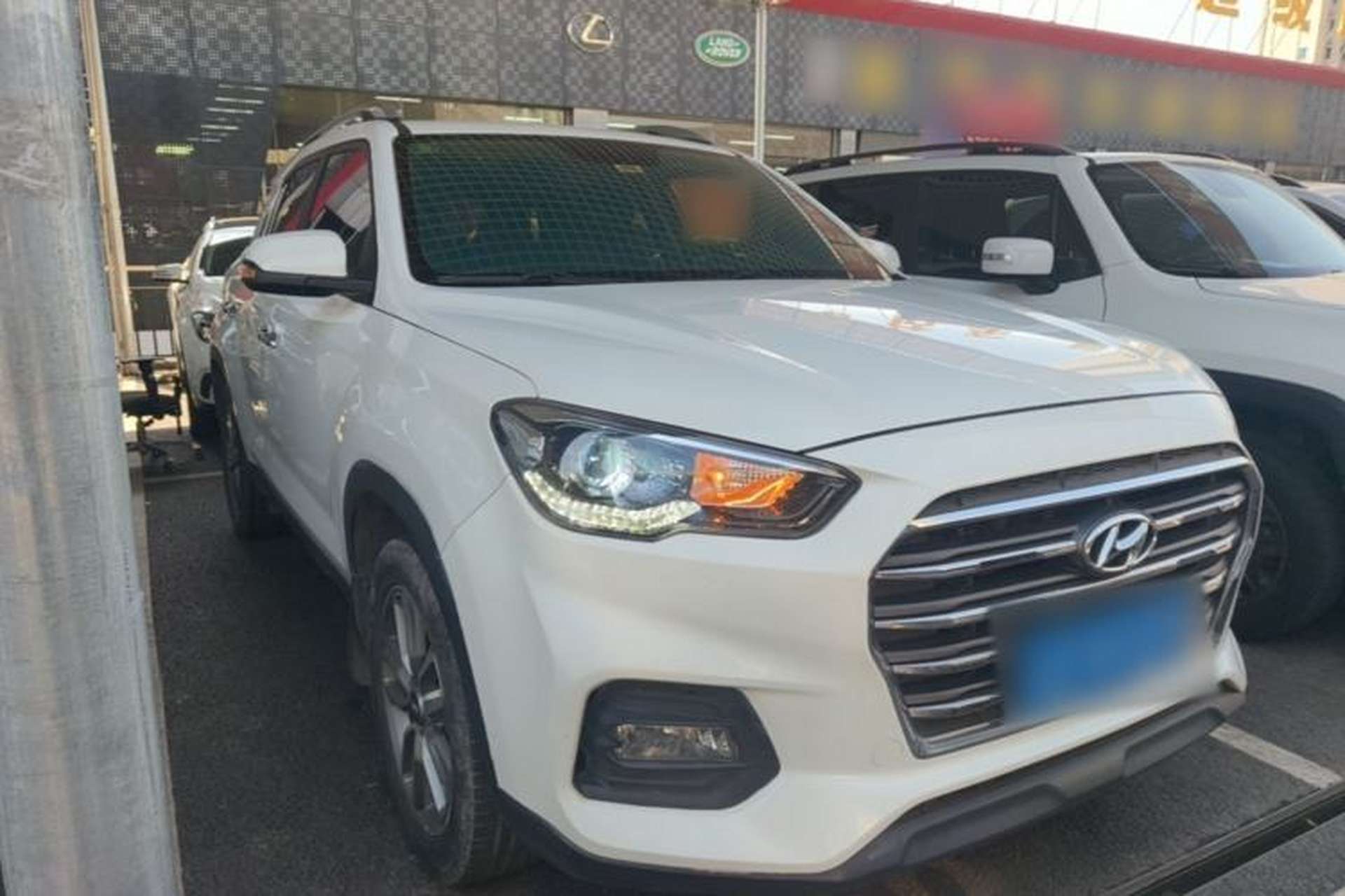 Used Hyundai ix35 2018 2.0L Automatic 2WD Zhiyong·Changxiang Edition Front Right 45 Deg