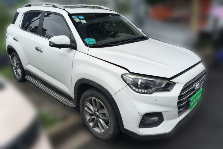 Used Hyundai ix35 2018 2.0L Automatic 2WD Zhiyong·Changxiang Edition Front Right 45 Deg