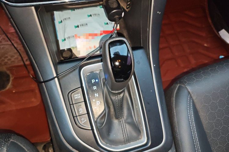 Used Hyundai ix35 2018 2.0L Automatic 2WD Zhiyong·Changxiang Edition Gear Lever