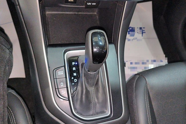 Used Hyundai ix35 2018 2.0L Automatic 2WD Zhiyong·Changxiang Edition Gear Lever