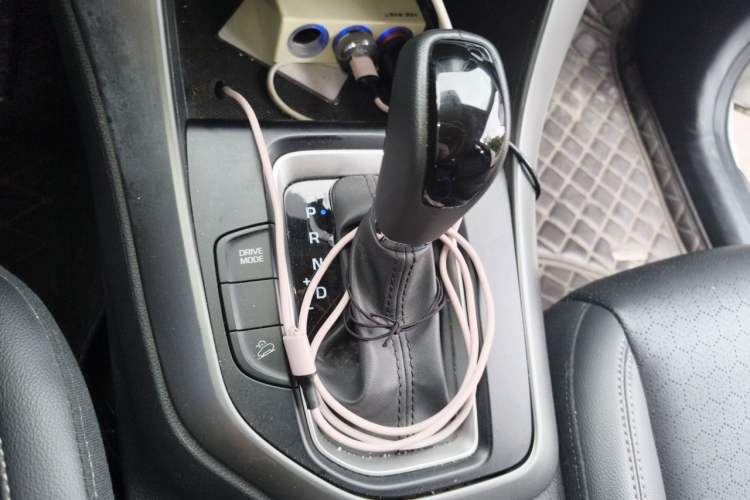 Used Hyundai ix35 2018 2.0L Automatic 2WD Zhiyong·Changxiang Edition Gear Lever