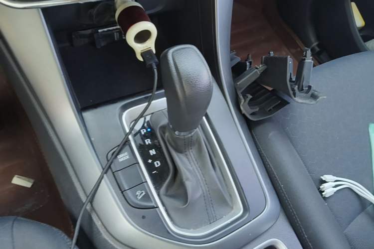 Used Hyundai ix35 2018 2.0L Automatic 2WD Zhiyong·Changzhi Edition Gear Lever