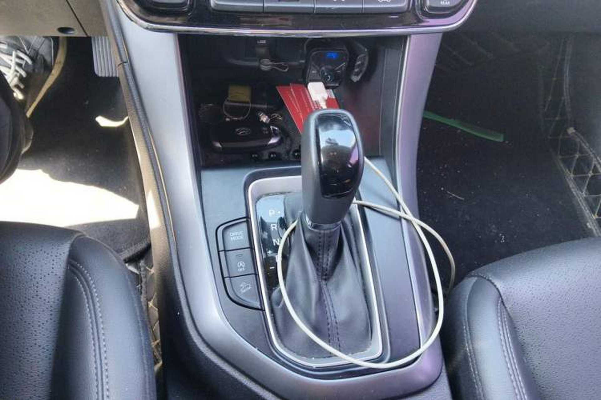 Used Hyundai ix35 2018 2.0L Automatic 2WD Zhiyong·Changxiang Edition Gear Lever