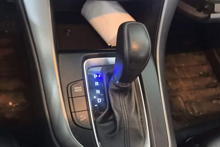 Used Hyundai ix35 2018 2.0L Automatic 2WD Zhiyong·Changzhi Edition Gear Lever