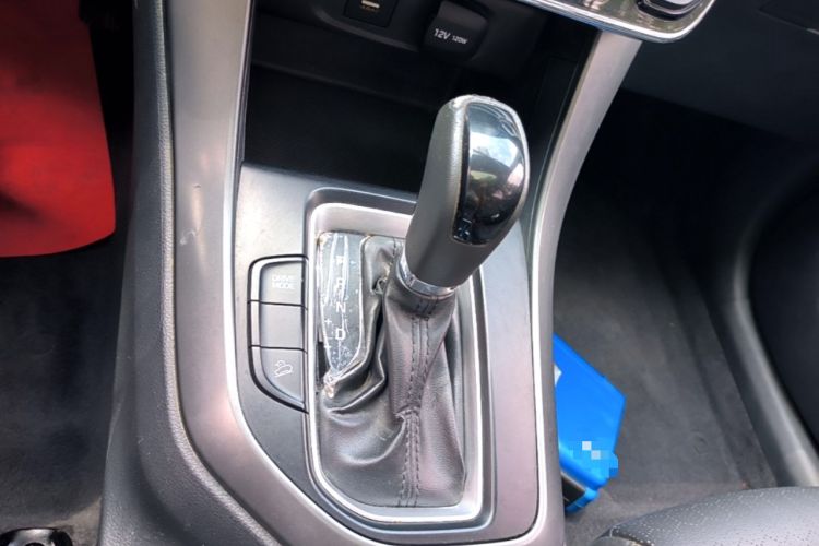 Used Hyundai ix35 2018 2.0L Automatic 2WD Zhiyong·Changxiang Edition Gear Lever