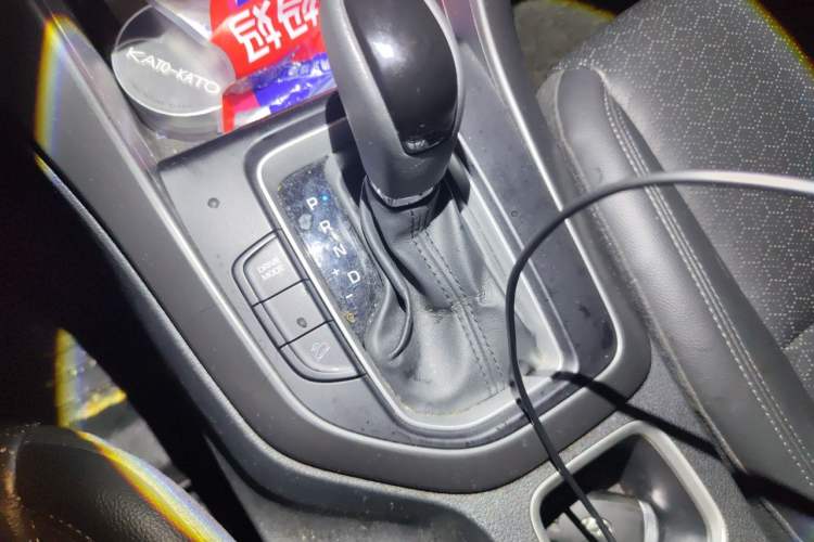 Used Hyundai ix35 2018 2.0L Automatic 2WD Zhiyong·Changxiang Edition Gear Lever