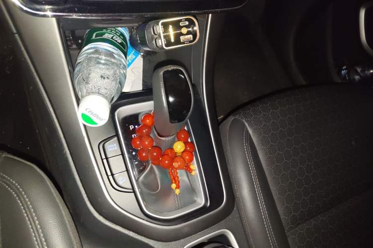 Used Hyundai ix35 2018 2.0L Automatic 2WD Zhiyong·Changxiang Edition Gear Lever