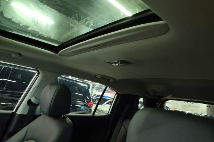 Used Hyundai ix35 2018 2.0L Automatic 2WD Zhiyong·Changxiang Edition Headliner