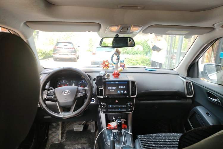 Used Hyundai ix35 2018 2.0L Automatic 2WD Zhiyong·Changxiang Edition Headliner
