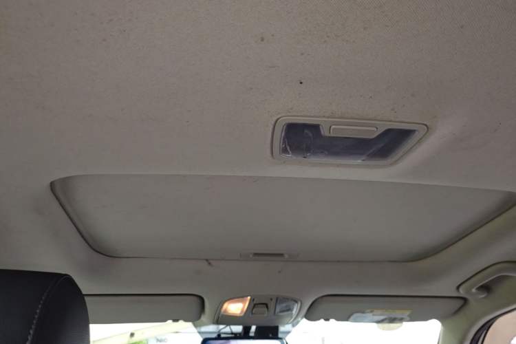 Used Hyundai ix35 2018 2.0L Automatic 4x4 Zhiyong – Flagship Edition Headliner