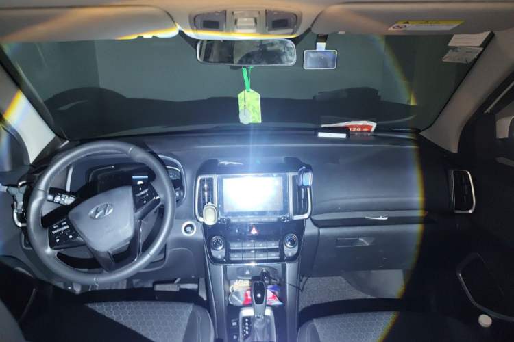 Used Hyundai ix35 2018 2.0L Automatic 2WD Zhiyong·Changxiang Edition Headliner