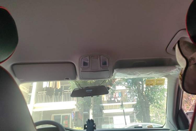 Used Hyundai ix35 2018 2.0L Manual Two-Wheel Drive Zhiyong·Changzhi Edition Headliner