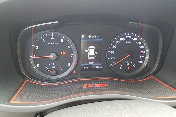 Used Hyundai ix35 2018 2.0L Automatic 2WD Zhiyong·Changxiang Edition Instrument Cluster