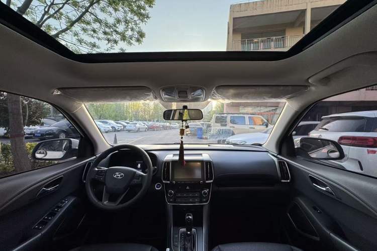 Used Hyundai ix35 2018 2.0L Automatic 2WD Zhiyong·Changxiang Edition Interior 3