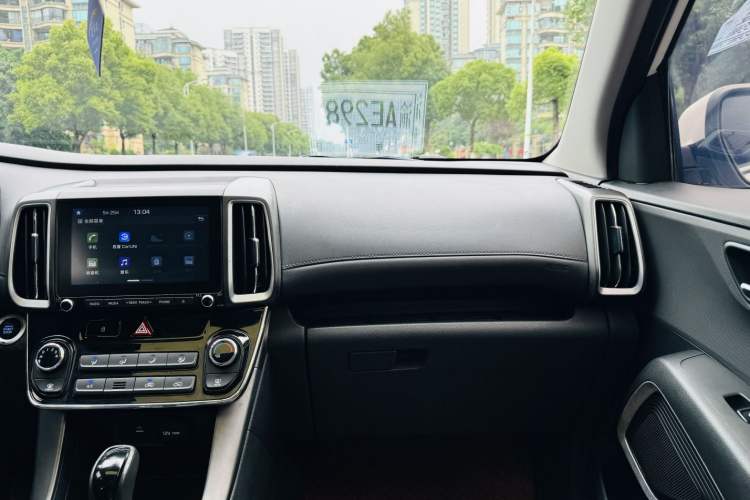Used Hyundai ix35 2018 2.0L Automatic 2WD Zhiyong·Changxiang Edition Interior 6