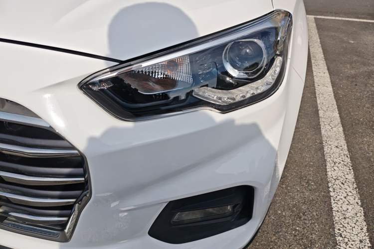 Used Hyundai ix35 2018 2.0L Automatic 2WD Zhiyong·Changxiang Edition Left Front Headlight