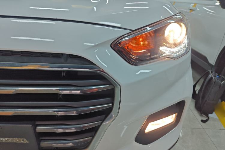 Used Hyundai ix35 2018 2.0L Automatic 2WD Zhiyong·Changxiang Edition Left Front Headlight