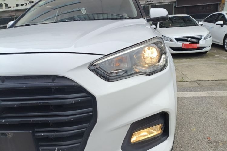 Used Hyundai ix35 2018 2.0L Automatic 2WD Zhiyong·Changxiang Edition Left Front Headlight