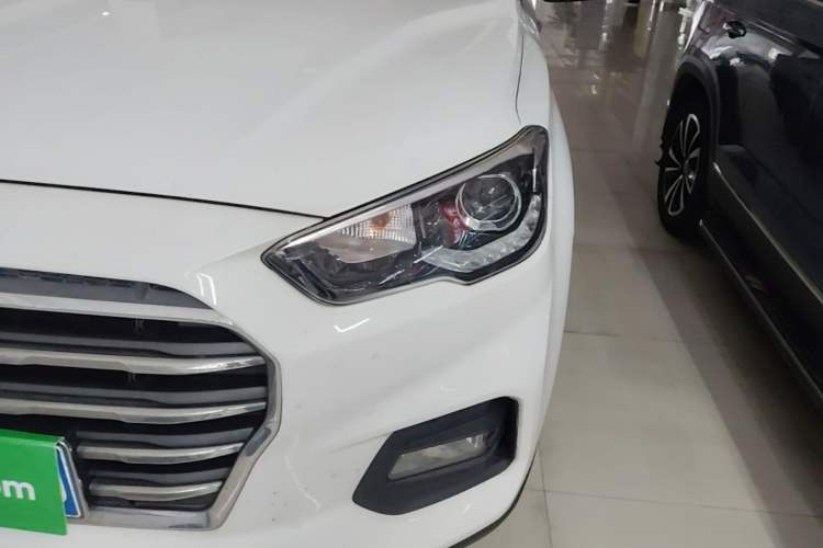 Used Hyundai ix35 2018 2.0L Automatic 2WD Zhiyong·Changxiang Edition Left Front Headlight