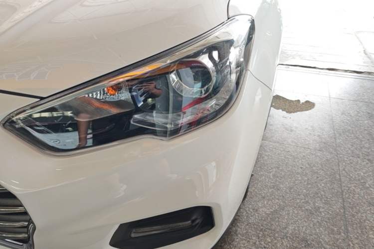 Used Hyundai ix35 2018 2.0L Automatic 2WD Zhiyong·Changxiang Edition Left Front Headlight