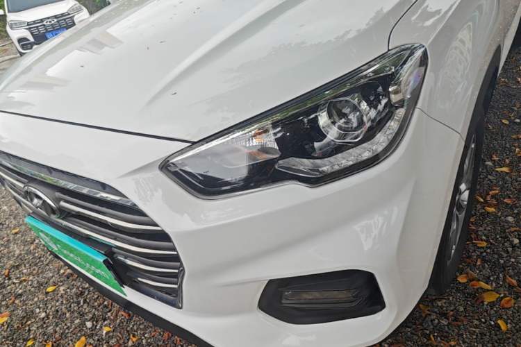 Used Hyundai ix35 2018 2.0L Automatic 2WD Zhiyong·Changxiang Edition Left Front Headlight