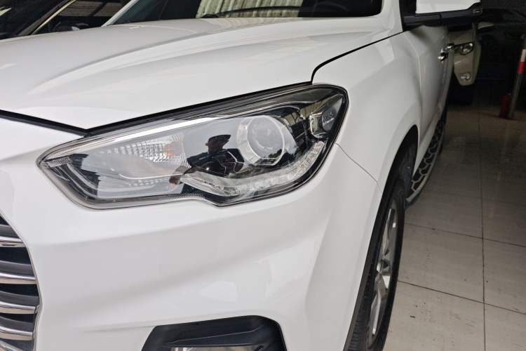 Used Hyundai ix35 2018 2.0L Automatic 2WD Zhiyong·Changxiang Edition Left Front Headlight
