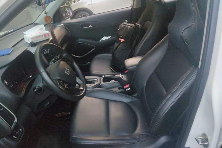 Used Hyundai ix35 2018 2.0L Automatic 2WD Zhiyong·Changxiang Edition Left Front Seat