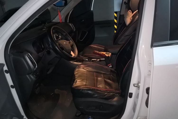 Used Hyundai ix35 2018 2.0L Automatic 2WD Zhiyong·Changxiang Edition Left Front Seat