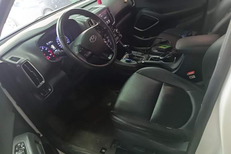 Used Hyundai ix35 2018 2.0L Automatic 2WD Zhiyong·Changxiang Edition Left Front Seat