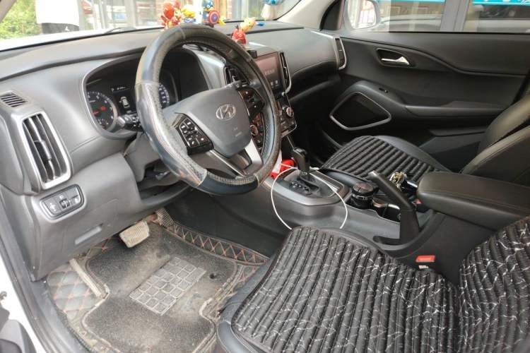 Used Hyundai ix35 2018 2.0L Automatic 2WD Zhiyong·Changxiang Edition Left Front Seat