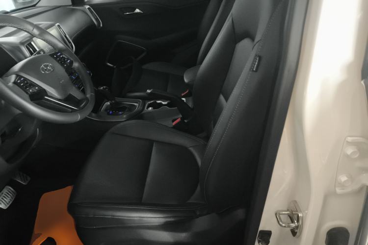 Used Hyundai ix35 2018 2.0L Automatic 2WD Zhiyong·Changxiang Edition Left Front Seat