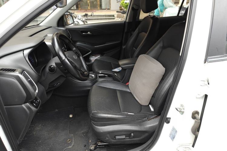 Used Hyundai ix35 2018 2.0L Automatic 2WD Zhiyong·Changxiang Edition Left Front Seat